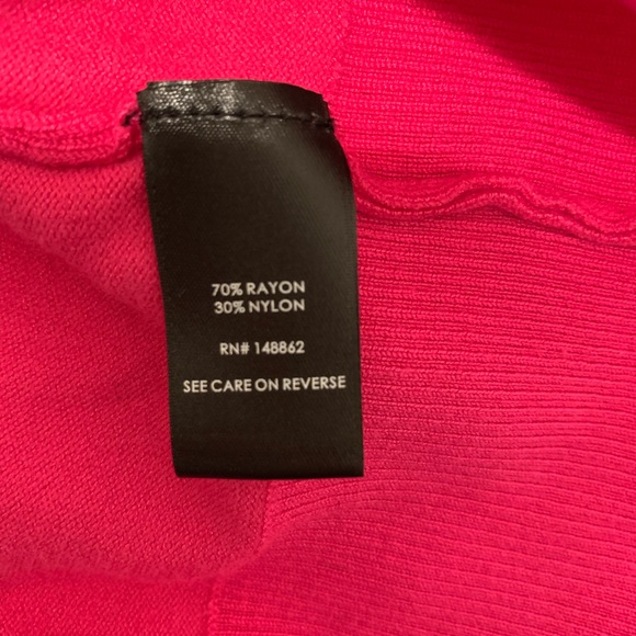 Torrid Pullover‎  Crewneck Open Chest Sweater Women Size 2 Hot Pink - Picture 4 of 4
